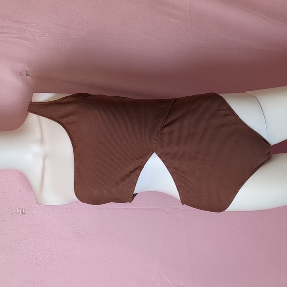 Cupshe Brown Neutral Ribbed One Shoulder Cut Out Monokini One Piece Swimsuit - Picture 1 of 6